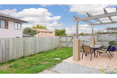 Photo of property in 8 Skip Lane, East Tamaki, Auckland, 2013