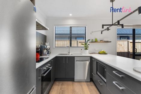 Photo of property in 79 Hills View Drive, Papamoa, 3118