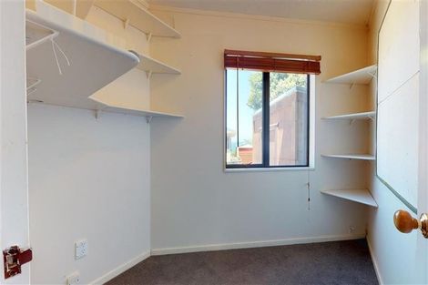 Photo of property in 5 Dennis Way, Island Bay, Wellington, 6023