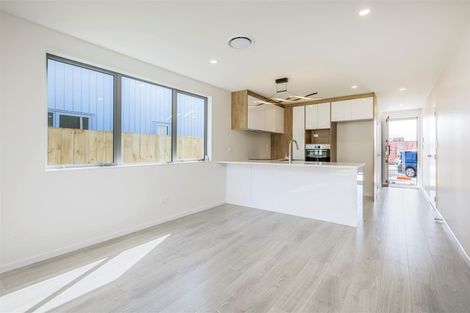 Photo of property in 7 Fredrick Hanson Road, Papakura, 2110