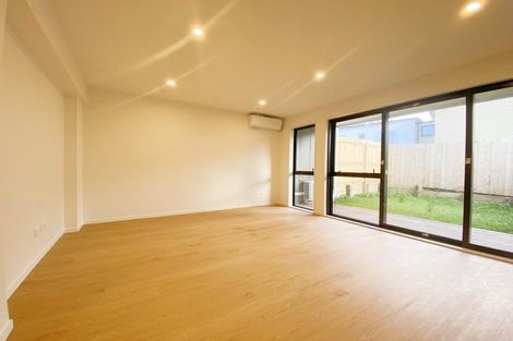 Photo of property in 9/49 Sunnyside Road, Sunnyvale, Auckland, 0612