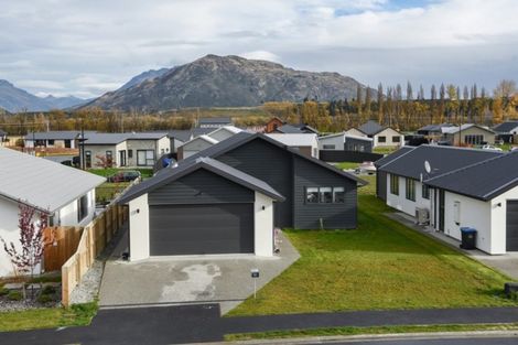 Photo of property in 31 Peterley Road, Lower Shotover, Queenstown, 9304