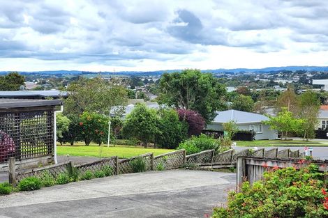 Photo of property in 12a Bilkey Avenue, Pukekohe, 2120