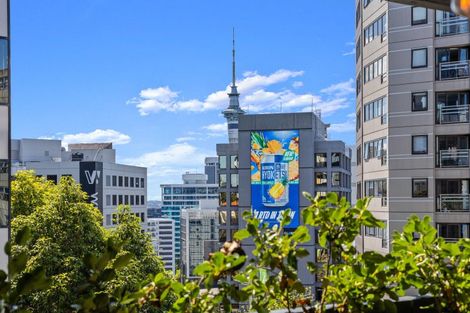 Photo of property in 9d/2 Saint Martins Lane, Grafton, Auckland, 1010