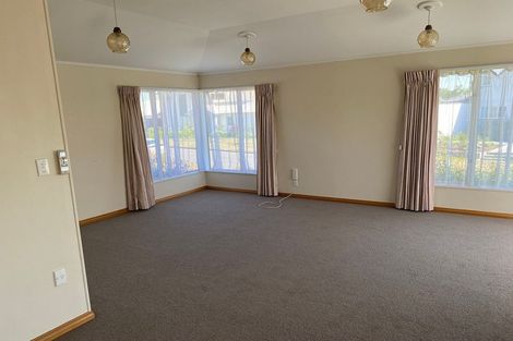Photo of property in 2/3 Emerald Hill, Havelock North, 4130