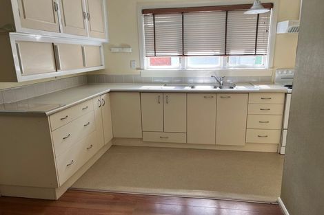 Photo of property in 176 Ilam Road, Ilam, Christchurch, 8041