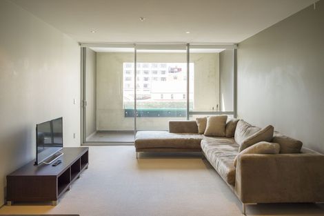 Photo of property in Sanctum Apartment, 10 Ebor Street, Te Aro, Wellington, 6011