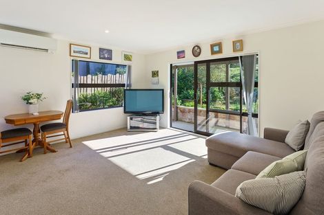 Photo of property in 137 Weggery Drive, Waikanae Beach, Waikanae, 5036