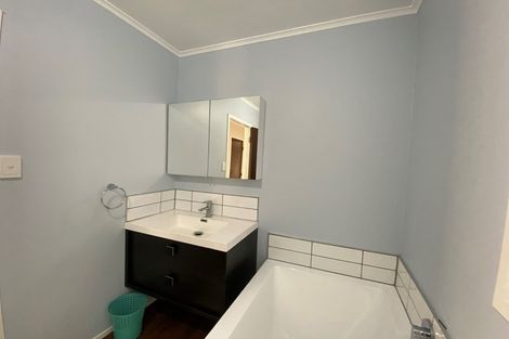 Photo of property in 6 Cranberry Place, Bucklands Beach, Auckland, 2012