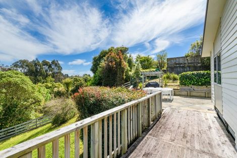 Photo of property in 34 Ruapehu Drive, Fitzherbert, Palmerston North, 4410
