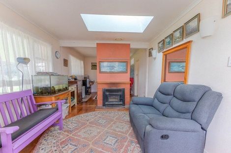 Photo of property in 60a Skerman Street, Marton, 4710