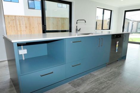 Photo of property in 17 Foremast Place, Whitby, 5024