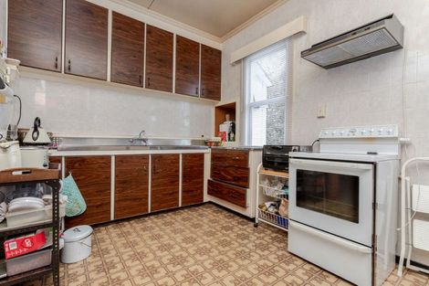 Photo of property in 36 Barraud Street, Dannevirke, 4930