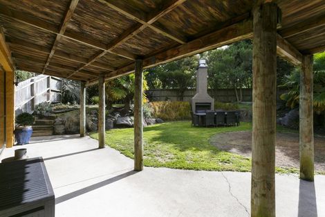 Photo of property in 6 Astelia Way, Waipahihi, Taupo, 3330