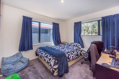 Photo of property in 242a Mairehau Road, Burwood, Christchurch, 8083