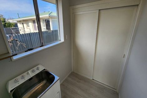Photo of property in 1/19 Sturrocks Road, Redwood, Christchurch, 8051