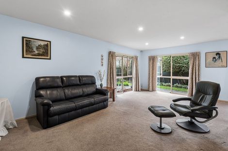 Photo of property in 2/14 Middlepark Road, Sockburn, Christchurch, 8042