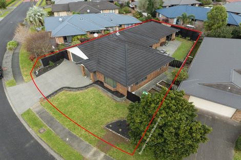 Photo of property in 15 Greig Place, Pukekohe, 2120