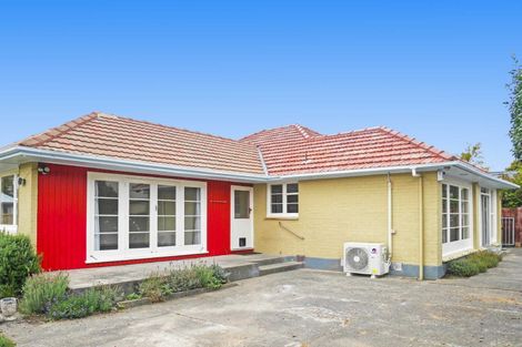 Photo of property in 136 Brookside Terrace, Bryndwr, Christchurch, 8053