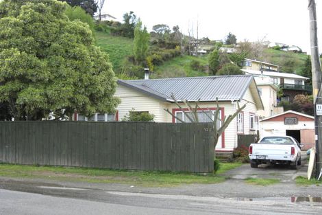 Photo of property in 3/125a Toi Toi Street, Toi Toi, Nelson, 7010