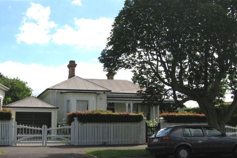 Photo of property in 171 Victoria Road, Devonport, Auckland, 0624