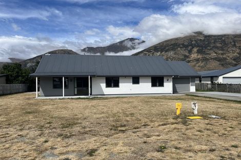 Photo of property in 14 Mavora Road, Lake Hayes, Queenstown, 9304