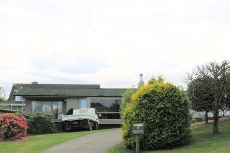 Photo of property in 90 Taupo View Road, Taupo, 3330