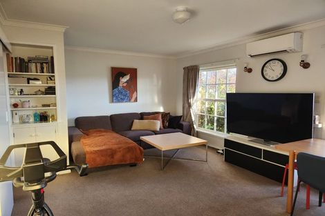 Photo of property in 14 Tomes Road, St Albans, Christchurch, 8052