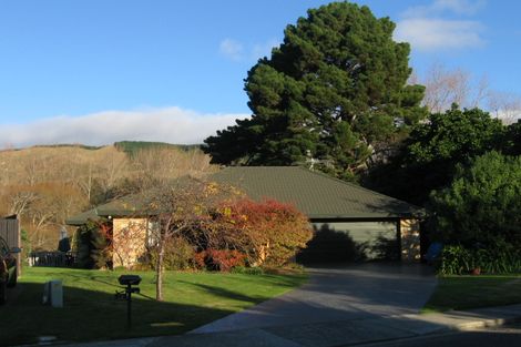 Photo of property in 11 Edgewater Street, Waikanae, 5036