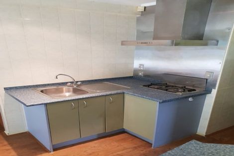 Photo of property in 6 Deodar Place, Totara Heights, Auckland, 2105