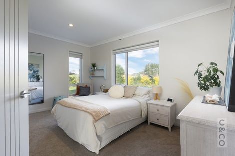 Photo of property in 1242 State Highway 16, Waimauku, 0883