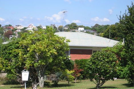 Photo of property in 23 Hyde Road, Rothesay Bay, Auckland, 0630