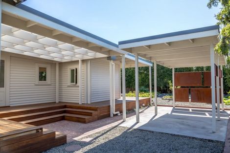 Photo of property in 65 Brandon Street, Featherston, 5710