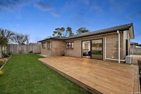 Photo of property in 9 View Road, Mangere, Auckland, 2022