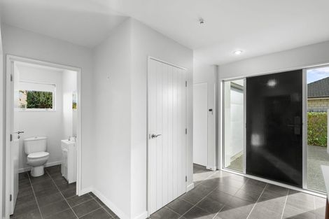 Photo of property in 16 Riverbank Road, Northwood, Christchurch, 8051