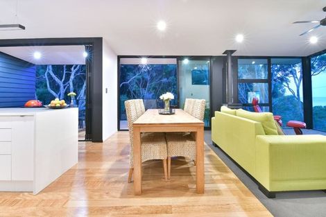 Photo of property in 31g Cochrane Avenue, Arkles Bay, Whangaparaoa, 0932