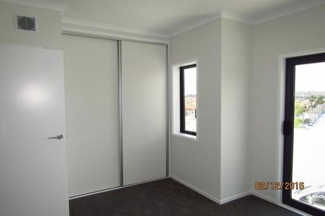 Photo of property in 20 Tuatua Road, Hobsonville, Auckland, 0616