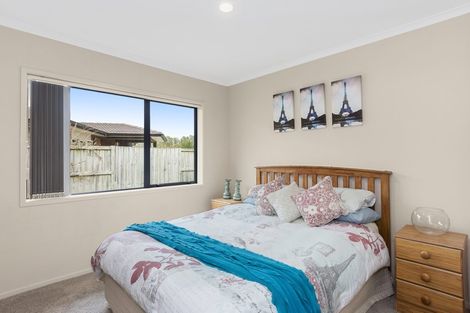 Photo of property in 2 Flight Valley Way, Welcome Bay, Tauranga, 3175