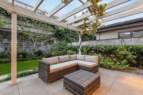 Photo of property in 35 Searle Street, Stonefields, Auckland, 1072