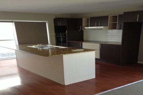 Photo of property in 1 Lumino Lane, Henderson, Auckland, 0612