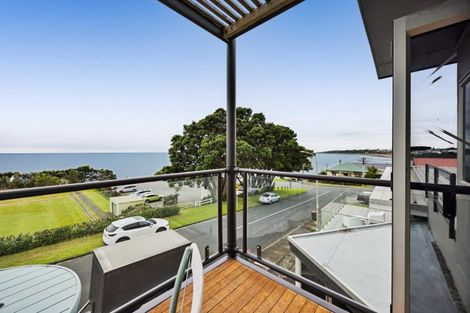 Photo of property in 36 Octavius Place, New Plymouth, 4312