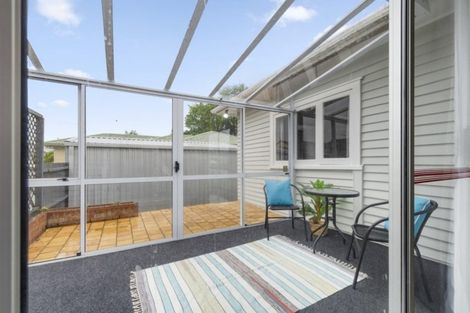 Photo of property in 9 Menary Street, Papakura, 2110