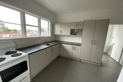 Photo of property in 1/122 Saint George Street, Papatoetoe, Auckland, 2025