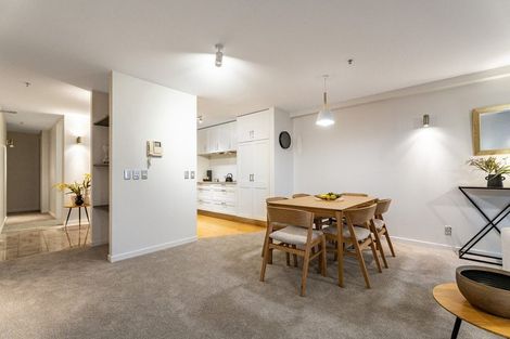 Photo of property in Aqua, 6/74 Oriental Parade, Oriental Bay, Wellington, 6011