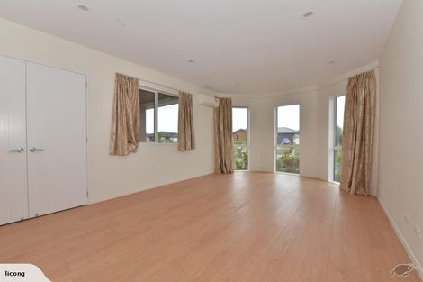 Photo of property in 14 Orchard Terrace, Riverhead, 0820