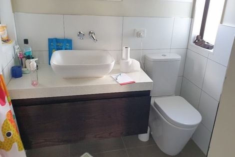 Photo of property in 4/45 Rawene Road, Birkenhead, Auckland, 0626