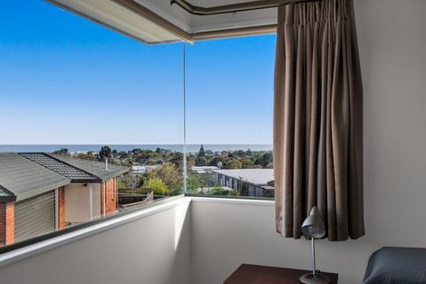 Photo of property in 20a Kellyville Heights, Merrilands, New Plymouth, 4312