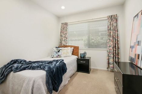 Photo of property in 15a Callis Avenue, Opaheke, Papakura, 2113