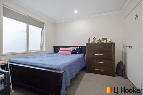 Photo of property in 13 Akeake Lane, Manurewa, Auckland, 2102