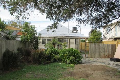 Photo of property in 29 Whitmore Street, Edgeware, Christchurch, 8013